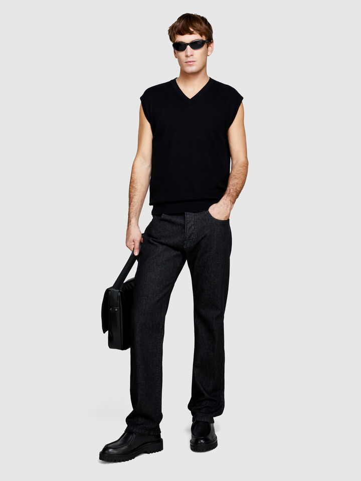 Knit vests - men's v-neck sweaters - Black | Sisley image number 1